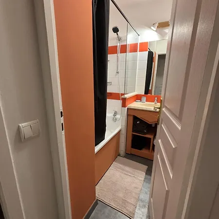 Apartment Rez De Chaussee, Vue Sur Le Golf Et Parking Gratuit